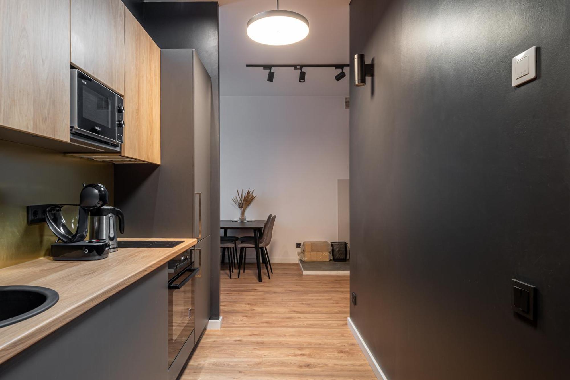 Lienes Iela Gem 1Br Apartment With Fireplace In Historic Unesco Center Riga Eksteriør bilde