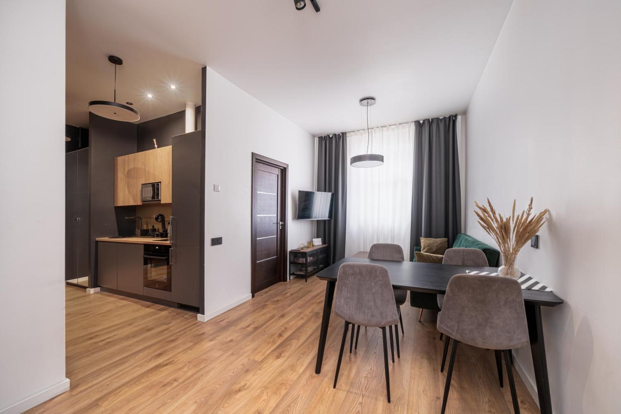 Lienes Iela Gem 1Br Apartment With Fireplace In Historic Unesco Center Riga Eksteriør bilde