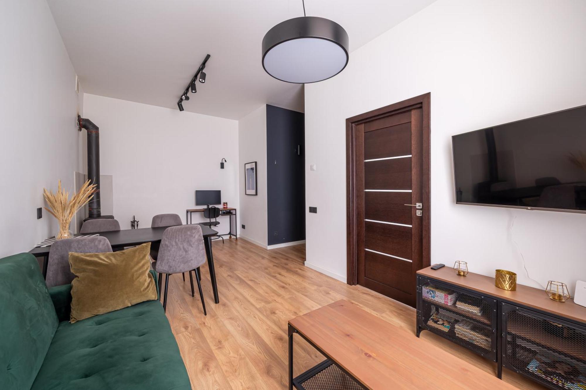 Lienes Iela Gem 1Br Apartment With Fireplace In Historic Unesco Center Riga Eksteriør bilde